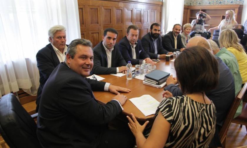 Προαπαιτούμενο για τους Ανεξάρτητους Έλληνες να υπάρξει δέσμευση για το χρέος