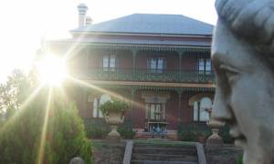 Aυτό είναι το πιο στοιχειωμένο σπίτι της Αυστραλίας (video)
