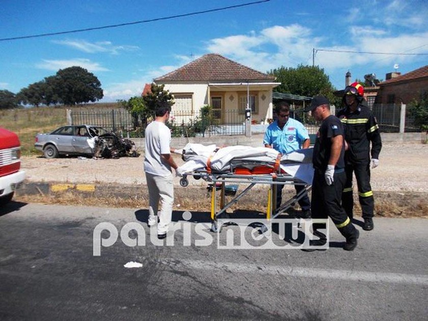 Ηλεία: Ένας νεκρός και τρεις τραυματίες μετά από σύγκρουση νταλίκας με ΙΧ (photos)