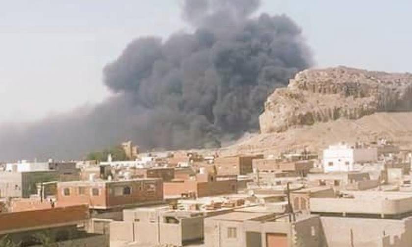 Υεμένη: Πολύνεκρες συγκρούσεις και επίθεση με πυραύλους σε διυλιστήριο