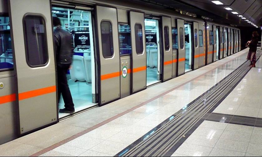 Αποκαταστάθηκε η κυκλοφορία στο Μετρό μετά τη πτώση γυναίκας στο σταθμό της Δάφνης