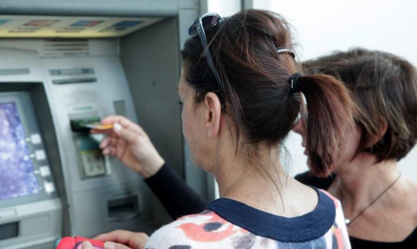 Δημοψήφισμα – Reuters: Οι τράπεζες μπορεί να ανοίξουν ξανά την Πέμπτη