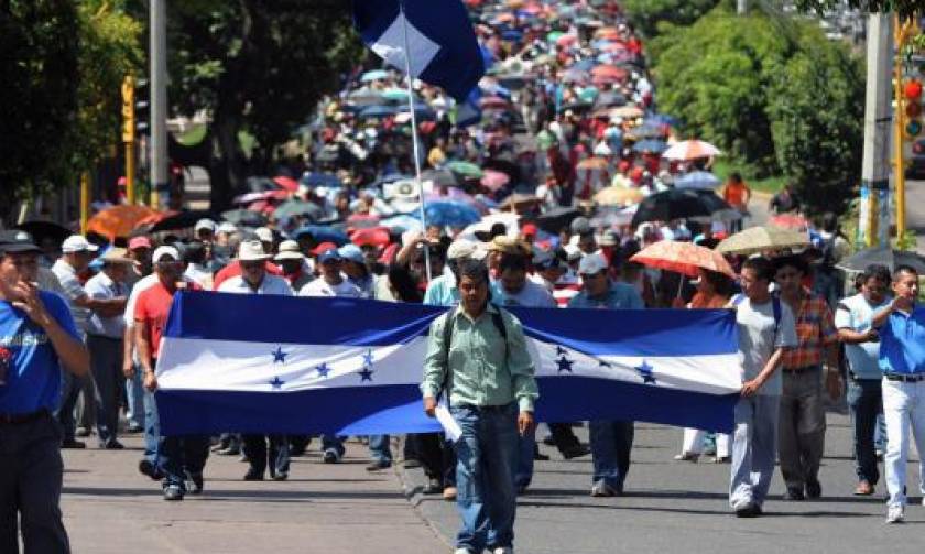 Oνδούρα: Ογκώδεις διαδηλώσεις εναντίον του προέδρου της χώρας