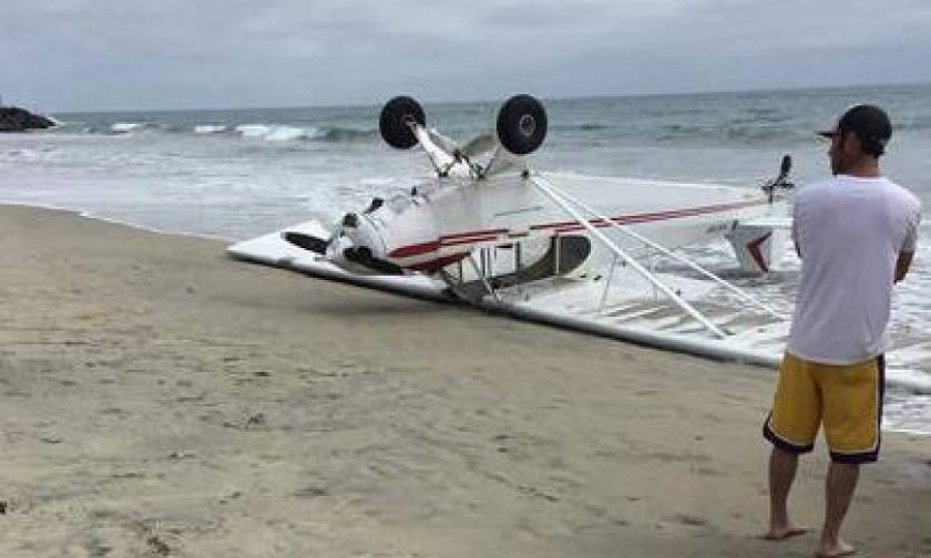 ΗΠΑ: Αεροσκάφος συνετρίβη σε παραλία της Καλιφόρνια (video+photos)