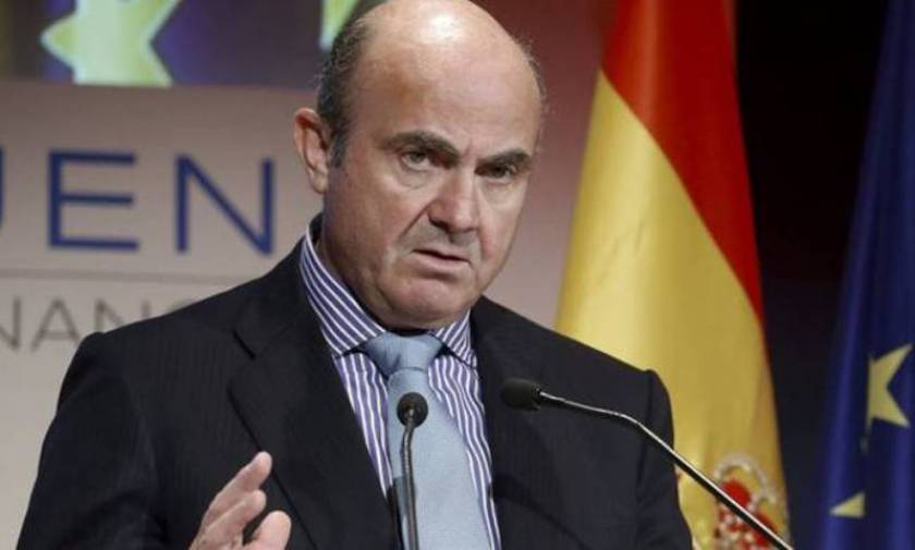 Spain ready to talk about third Greek bailout