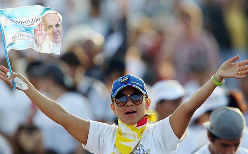 Εκουαδόρ: Πάνω από εκαταμμύριο πιστοί τίμησαν τον πάπα Φραγκίσκο (photos&video)!