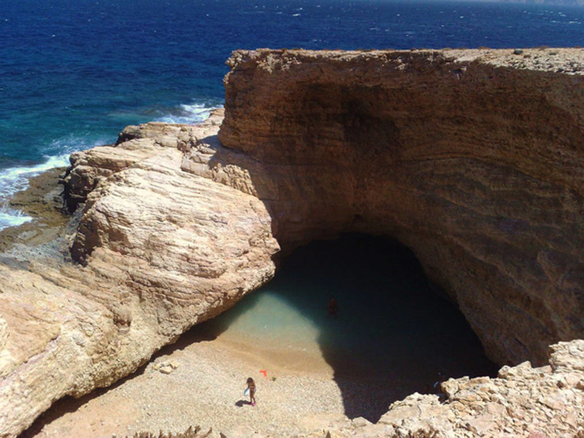 Η «κρυφή» παραλία του Αιγαίου – Γνωρίζετε που βρίσκεται; 