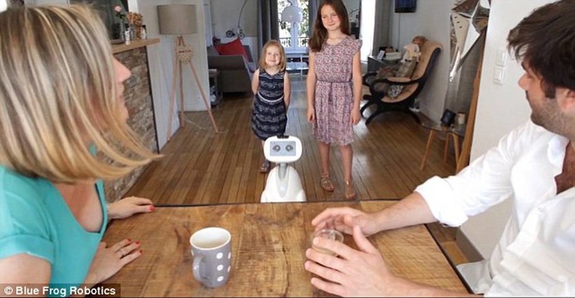 Το 2016 θα μπορείτε να πάρετε ένα ρομπότ για το σπίτι και τα παιδιά (video)