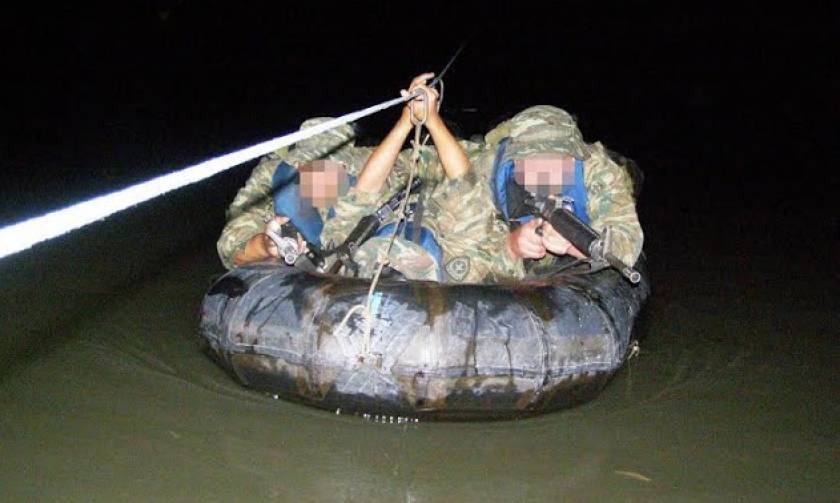 Μονάδες Ειδικών Δυνάμεων σε επιχείρηση στο Στρυμόνα ποταμό (pics)