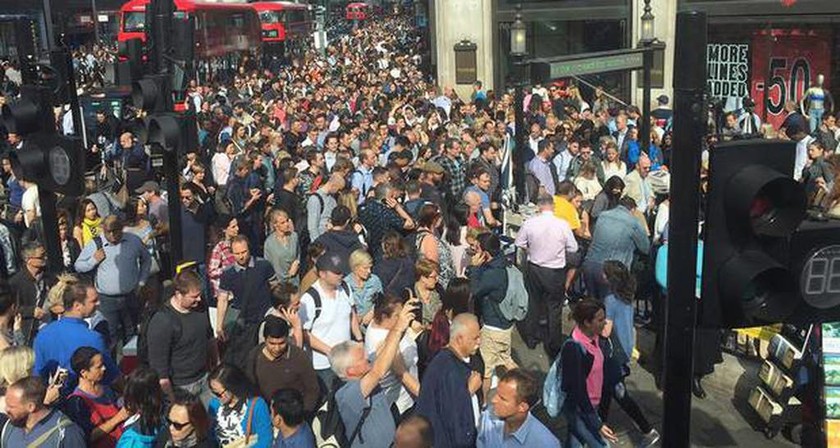 Χάος στο Λονδίνο από την απεργία του μετρό (photos)