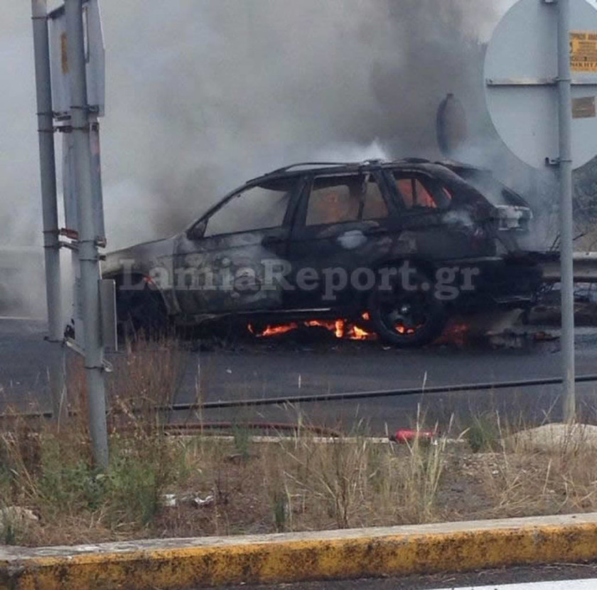Παρανάλωμα του πυρός αυτοκίνητο στην Εθνική Οδό (Photos και Video)