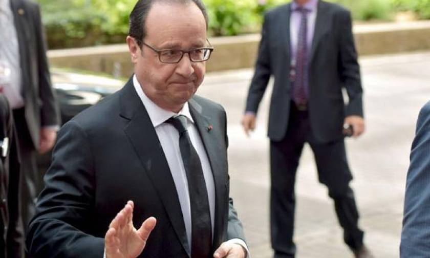 Σύνοδος Κορυφής – Ολάντ: Η Γαλλία θα κάνει ό,τι είναι δυνατόν για να παραμείνει η Ελλάδα στο ευρώ