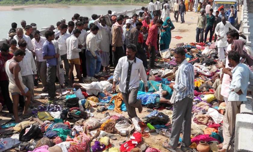 Ινδία: 27 νεκροί σε ποδοπάτημα κατά τη διάρκεια ινδουιστικού προσκυνήματος