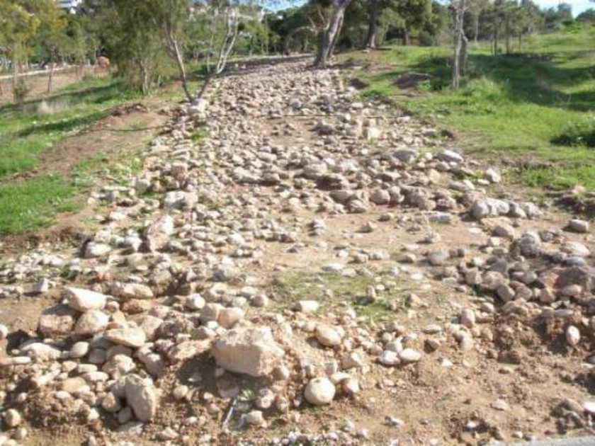 Αρχαιολογική έρευνα έφερε στο φως τμήμα αρχαίας αμαξιτής οδού (photos)