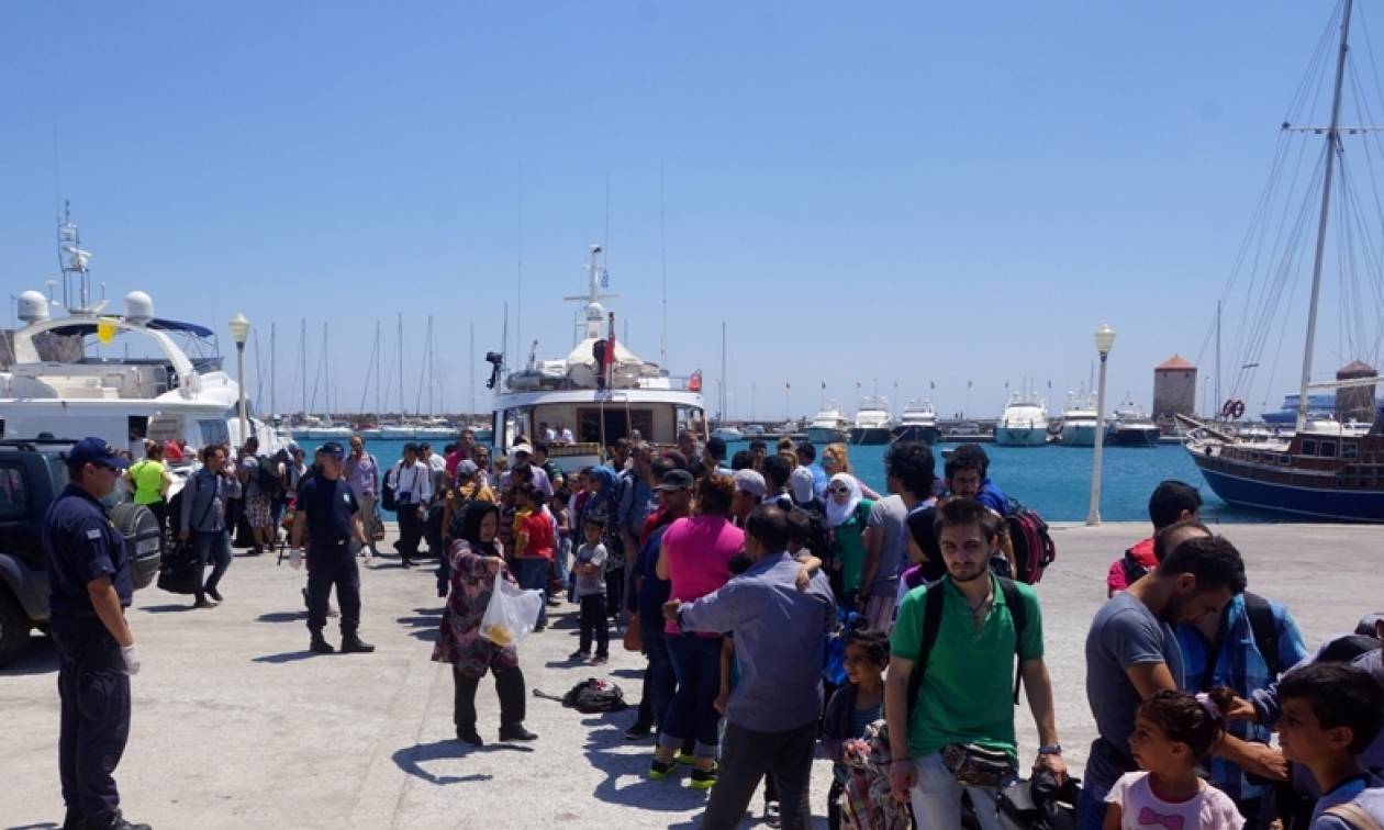 Μετεγκατάσταση από Ελλάδα και Ιταλία 32.256 αιτούντων άσυλο αποφάσισε η ΕΕ
