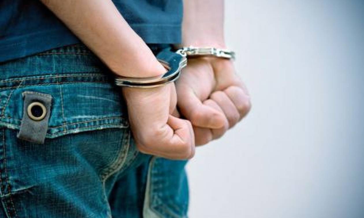 Συλλήψεις για κατοχή ναρκωτικών στην Κατερίνη