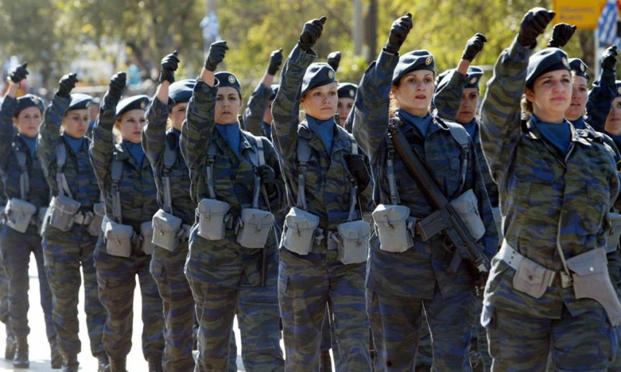 Στρατιωτική θητεία και για τις γυναίκες; Τι προβλέπει το σχέδιο του υπουργείου Εθνικής Άμυνας