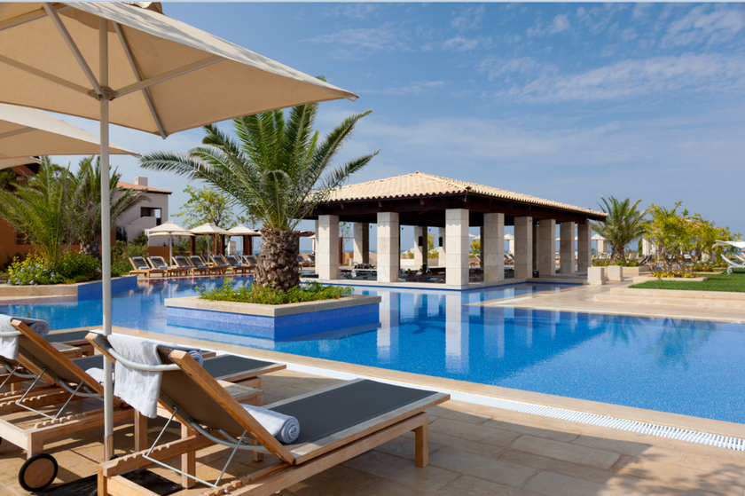 Απολαύστε ένα ακόμη ονειρεμένος καλοκαίρι στο The Romanos και στο Westin Resort Costa Navarino