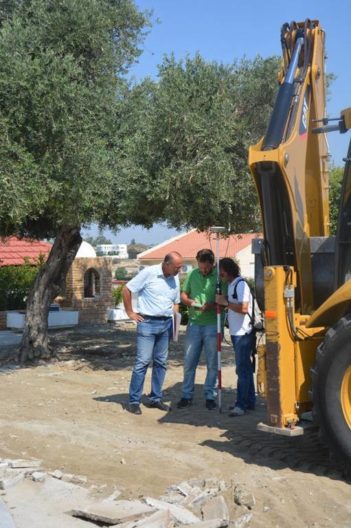 Κύπρος: Εκσκαφή για τον εντοπισμό των λειψάνων 19 πεσόντων καταδρομέων μετά από 41 χρόνια (pics)