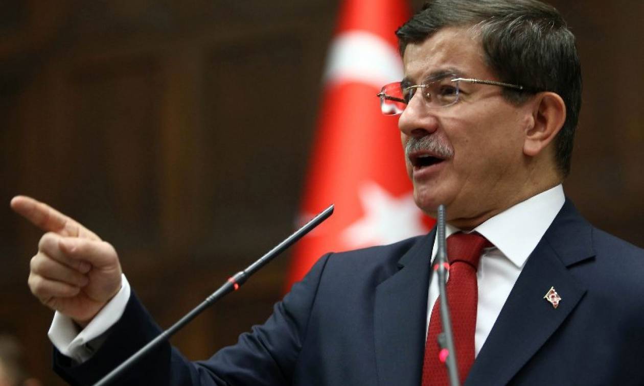 Νταβούτογλου: Οι αεροπορικές επιδρομές κατά του PKK θα συνεχιστούν έως ότου παραδώσουν τα όπλα
