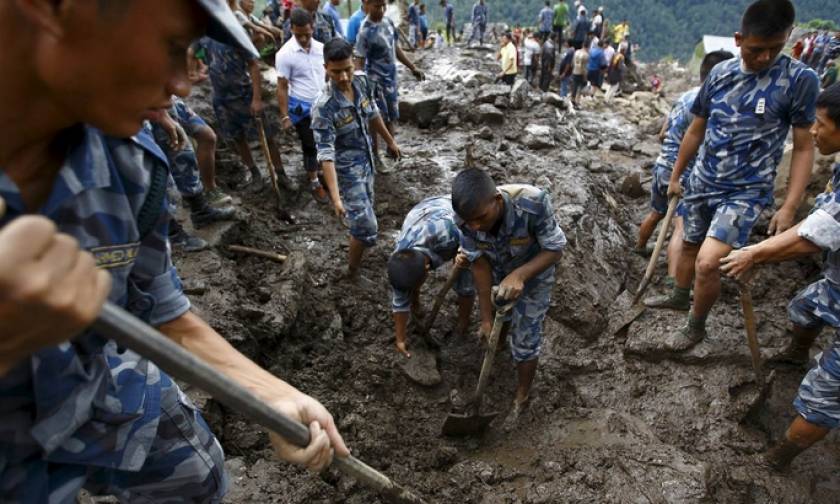 Νέα τραγωδία στο Νεπάλ-Τουλάχιστον 30 νεκροί από κατολισθήσεις