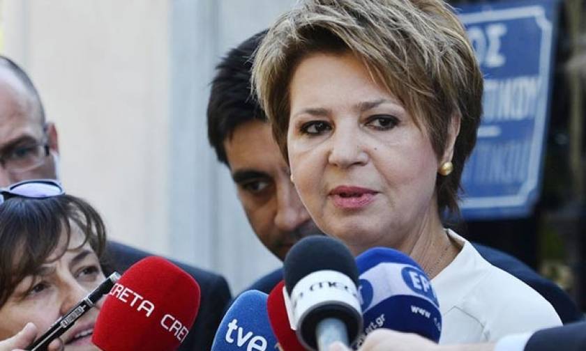 The agreement has priority over party unity, gov't spokeswoman says