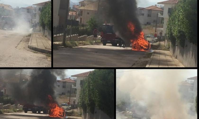 Ιωάννινα: Αυτοκίνητο τυλίχθηκε ξαφνικά στις φλόγες (photos)