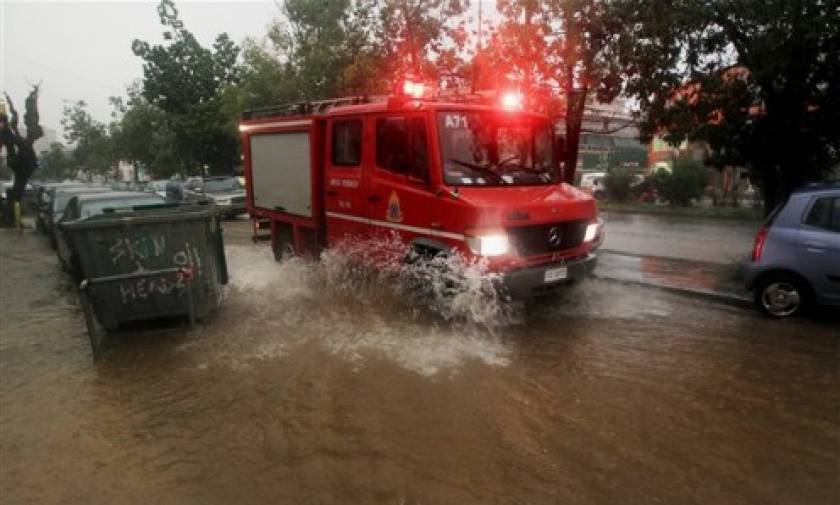 Προβλήματα στη Δυτική Μακεδονία από ισχυρή καταιγίδα