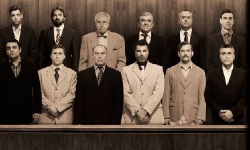 Οι 12 ένορκοι, του Reginald Rose στο Θέατρο Απόλλων στη Σύρο