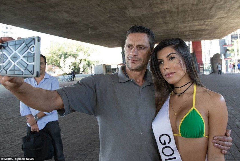 «Μις Οπίσθια» - Τα σέξι καλλιστεία της Βραζιλίας: Οι υποψήφιες προκάλεσαν… κυκλοφοριακό (Photos)