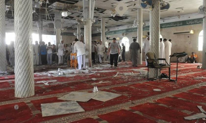 Σαουδική Αραβία: Πολύνεκρη επίθεση αυτοκτονίας σε τζαμί