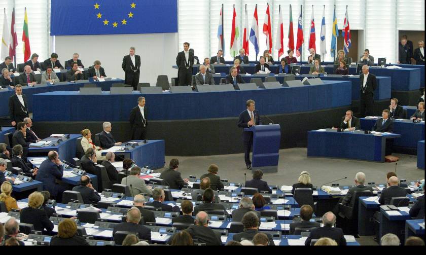 Σοσιαλιστές και Φιλελεύθεροι του Ευρωκοινοβουλίου χαιρετίζουν τη συμφωνία