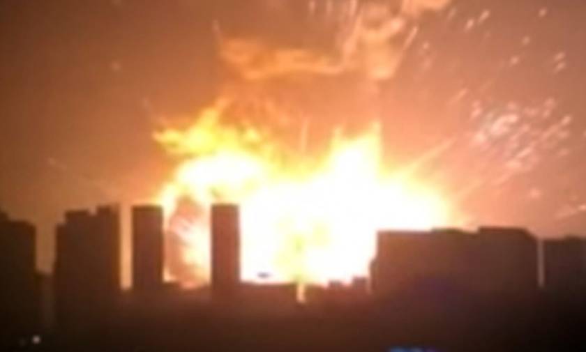 Κίνα: Τρομακτική έκρηξη προκαλεί πανικό – 300 τραυματίες (video)