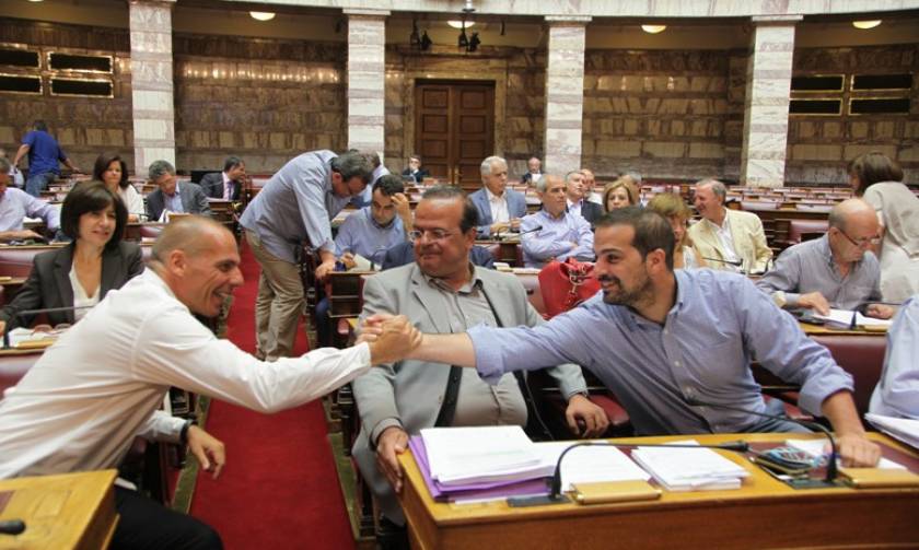 Συμφωνία: Μετρούν… αντάρτες στον ΣΥΡΙΖΑ ενόψει της ψηφοφορίας