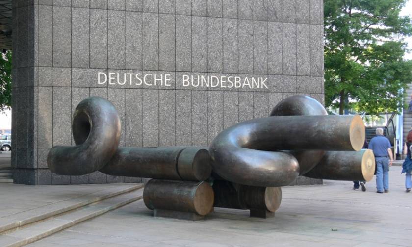 Bundesbank: Σταδιακή βελτίωση της ελληνικής οικονομίας προβλέπει η μηνιαία έκθεση