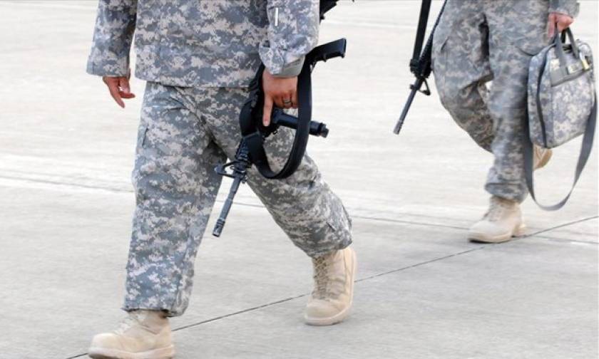 Δύο γυναίκες κατάφεραν να περάσουν το πρόγραμμα καταδρομέων του αμερικανικού στρατού