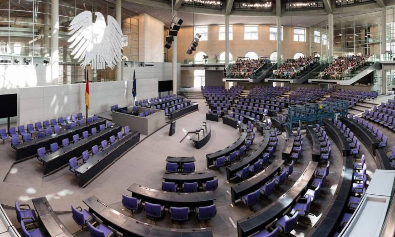 Ψηφίζει η γερμανική βουλή για το ελληνικό πρόγραμμα βοήθειας