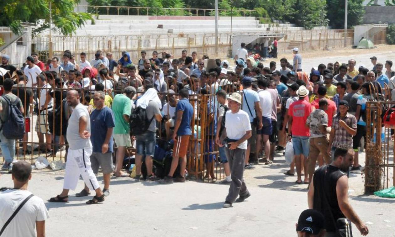 Χιλιάδες πρόσφυγες και μετανάστες στα Δωδεκάνησα - Εκρηκτικές οι διαστάσεις του προβλήματος