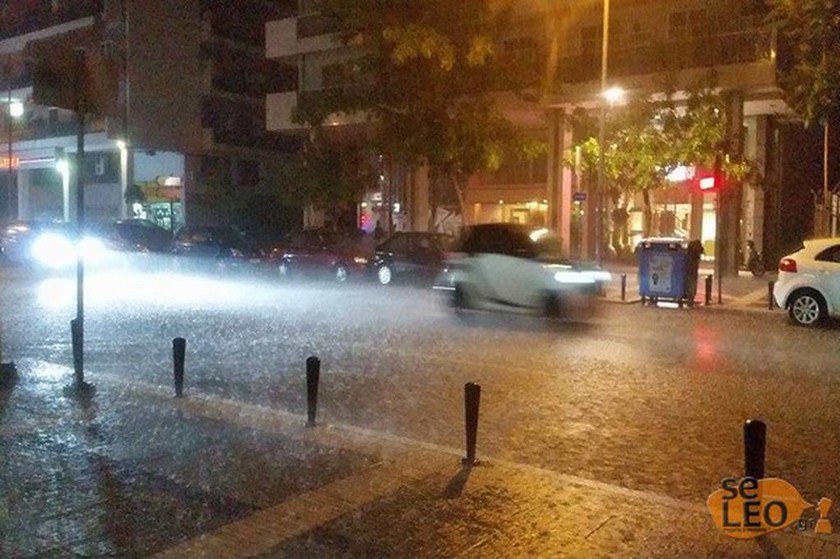 Καιρός: Ξαφνικό μπουρίνι στη Θεσσαλονίκη – Πλημμύρισαν σπίτια (pics-vid)