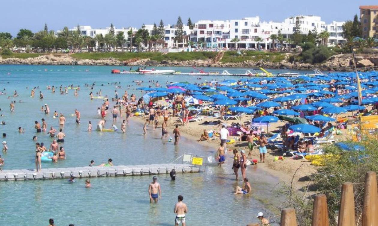 Βούλιαξε από τον τουρισμό τον Ιούλιο του 2015 η Κύπρος
