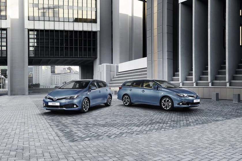 Toyota: Ραγδαία αύξηση στις πωλήσεις των υβριδικών μοντέλων