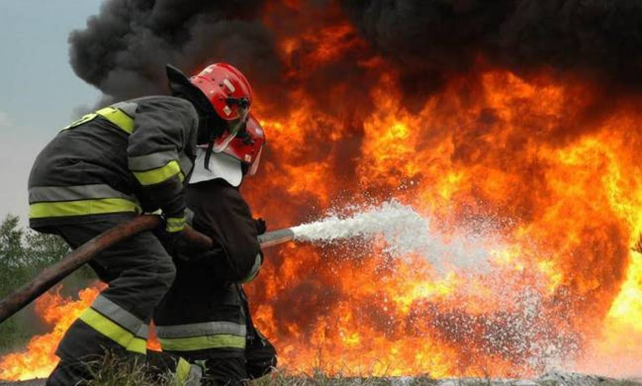 Κόρινθος: Σε ύφεση η φωτιά στο Παναρίτι Ξυλόκαστρου