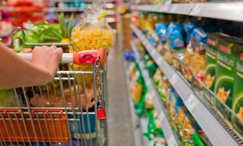 IΕΛΚΑ: Αύξηση κόστους στο λιανεμπόριο τροφίμων από τη χρήση καρτών