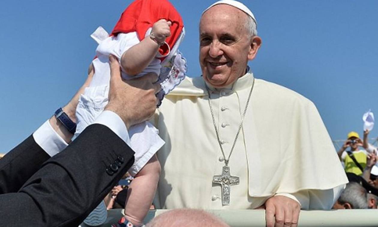 Ο Πάπας συγχωρεί τις αμβλώσεις για έναν… χρόνο!