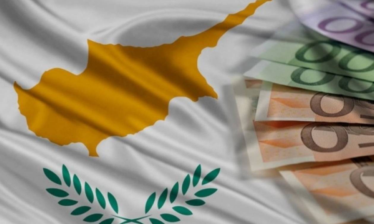 Πρωτιά Κύπρου στο ύψος επιτοκίων καταθέσεων και δανείων
