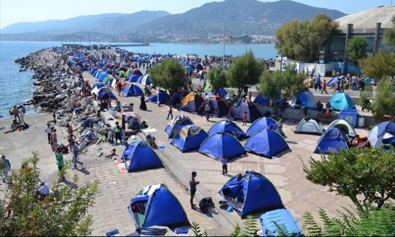 Στην Ελλάδα Αβραμόπουλος - Τίμερμανς για το προσφυγικό