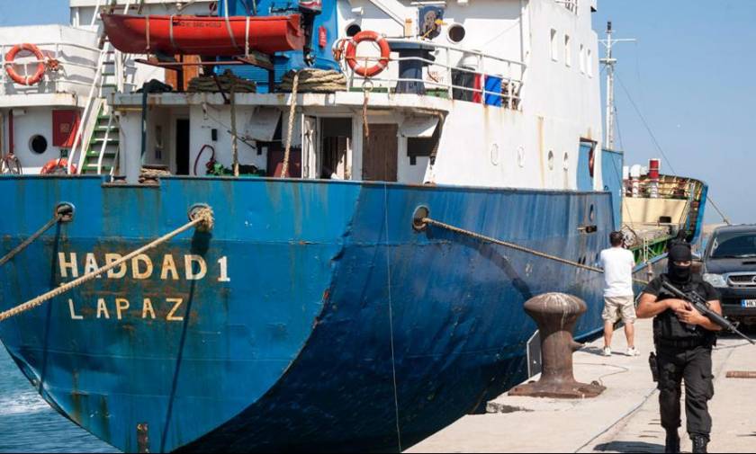 Ολοκληρώθηκε η έρευνα στο πλοίο «HADDAD 1» - Χιλιάδες όπλα και σφαίρες στα αμπάρια (photos)