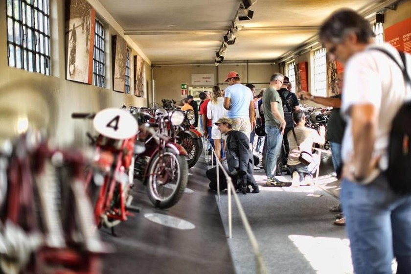 Moto Guzzi: Ανοίγει τις πόρτες της και πάλι (photos)