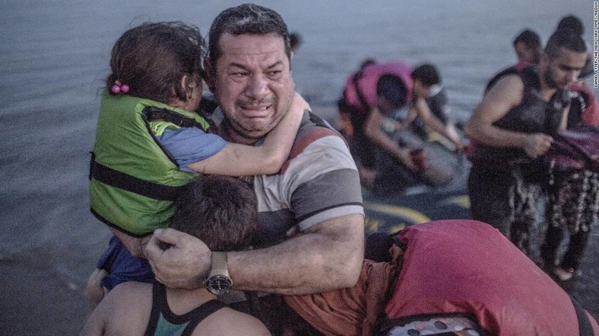 CNN: Η ανθρωπιστική κρίση των προσφύγων στην Ευρώπη σε 20 φωτογραφίες