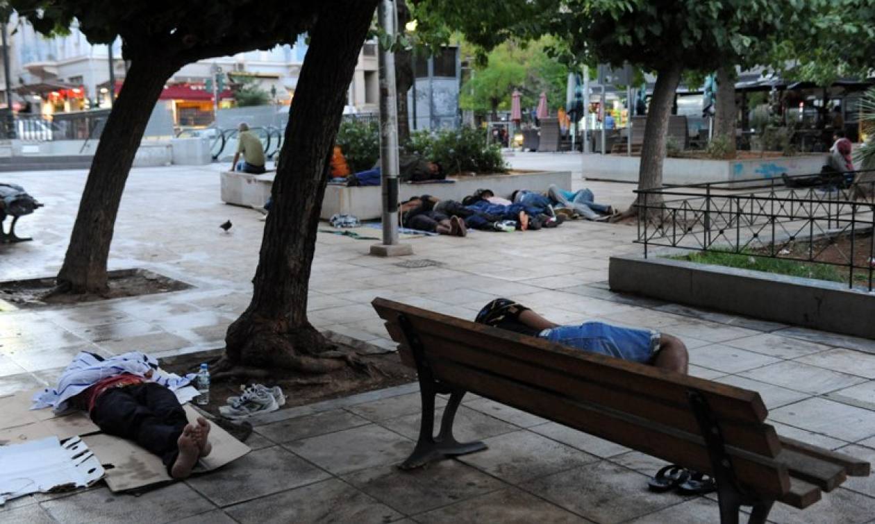 Φαγητό και νερό θα μοιράσει σε μετανάστες και πρόσφυγες αύριο (8/9), ο Ελληνικός Ερυθρός Σταυρός